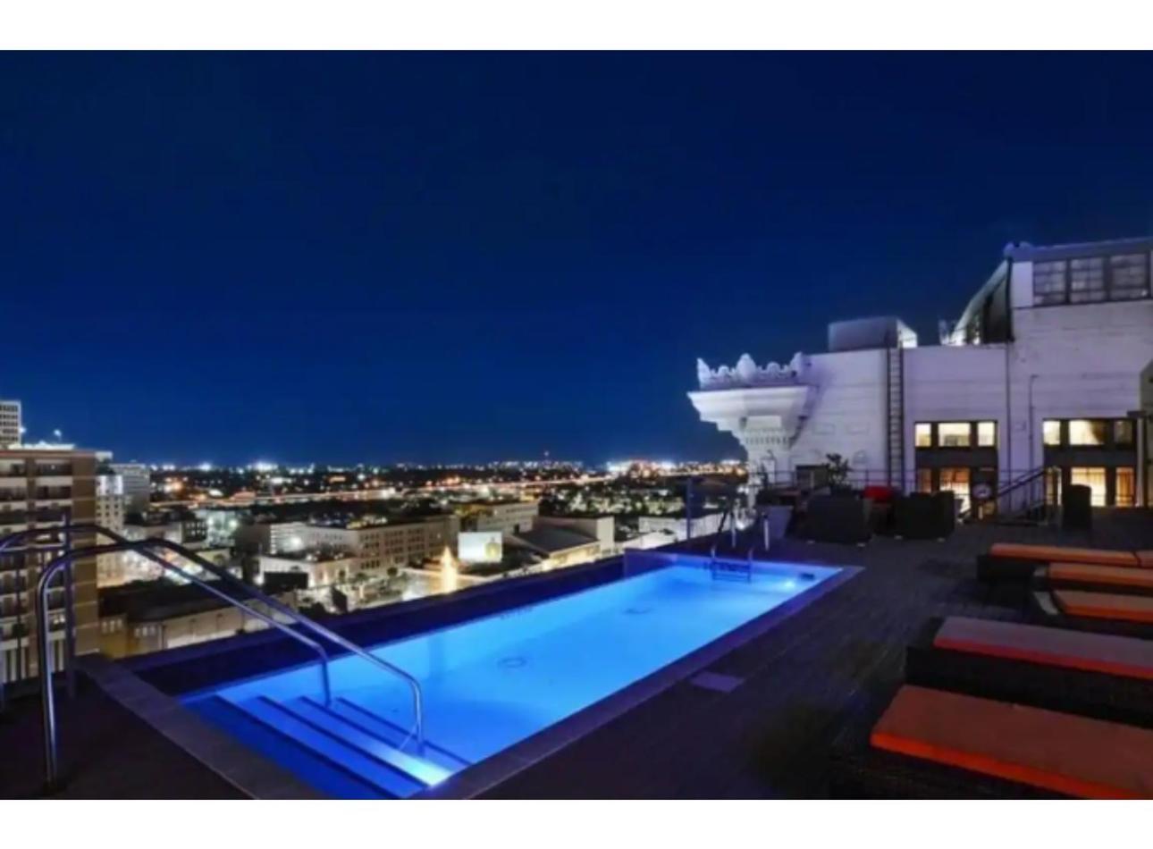 Amazing Condos Beautiful View 2 Blocks To French Quarter, Small Rooftop Pool, Gym, Seanger Theater, Super Dome, And Bourbon St New Orleans Bagian luar foto