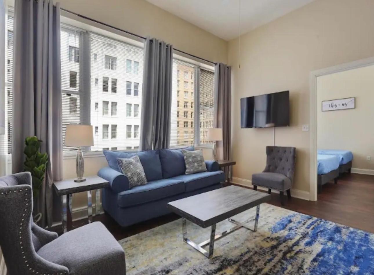 Amazing Condos Beautiful View 2 Blocks To French Quarter, Small Rooftop Pool, Gym, Seanger Theater, Super Dome, And Bourbon St New Orleans Bagian luar foto