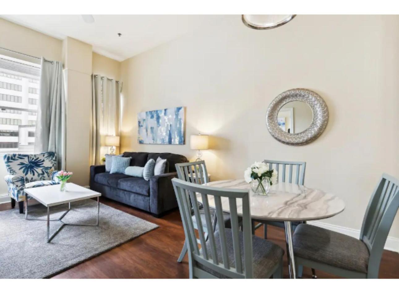 Amazing Condos Beautiful View 2 Blocks To French Quarter, Small Rooftop Pool, Gym, Seanger Theater, Super Dome, And Bourbon St New Orleans Ruang foto