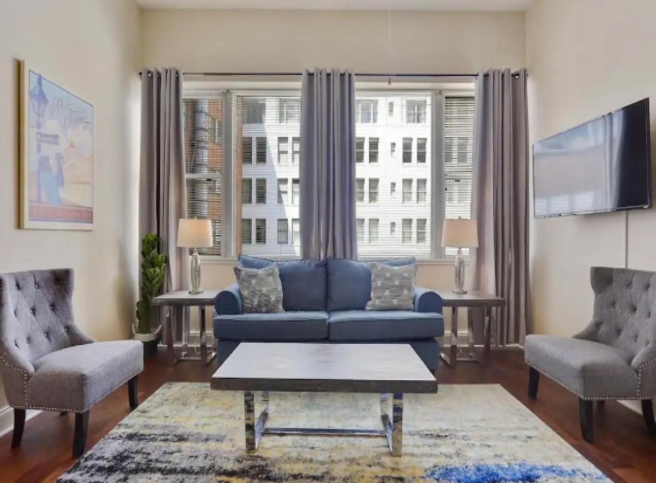 Amazing Condos Beautiful View 2 Blocks To French Quarter, Small Rooftop Pool, Gym, Seanger Theater, Super Dome, And Bourbon St New Orleans Bagian luar foto